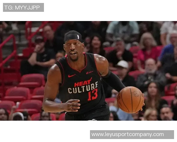 阿德巴约轻松发挥11投4中斩获18分7篮板5助攻3盖帽助球队取胜