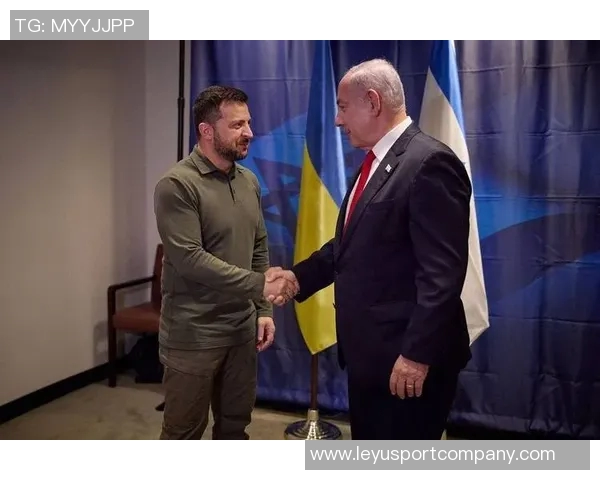 斯普利特称赞克林根防守出色罗威与其配合默契令人印象深刻