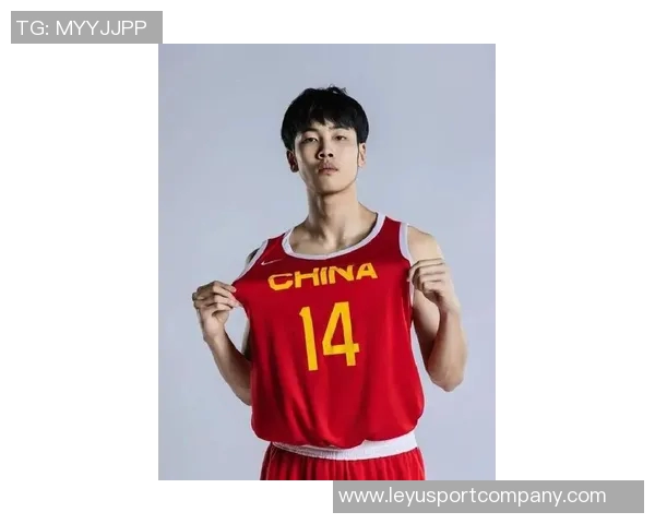 张博源全场最高31分表现抢眼22投11中并贡献9板2助2帽展现全面能力