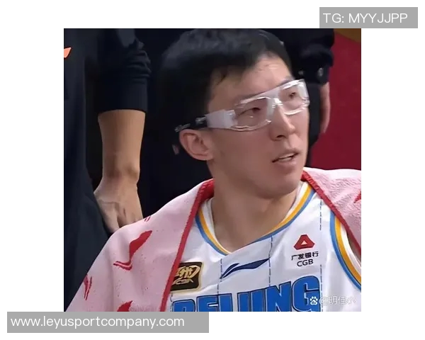 媒体人点评周琦表现无碍认为王博战术调整不足影响球队发挥