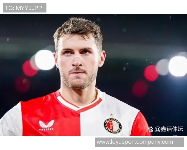 费耶诺德年轻后卫雷德回应拜仁传闻队友开始用德语交流