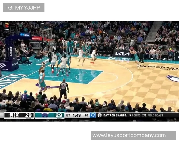 克尼佩尔表现惊艳4号秀16投7中斩获20分12篮板2助攻展现新秀风采