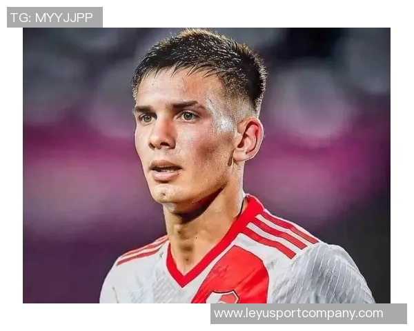 斯卡洛尼谈帕斯与马斯坦托诺的共存潜力与阿根廷足球未来发展