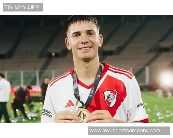 马斯坦托诺在皇马适应期需时受耻骨炎困扰影响表现