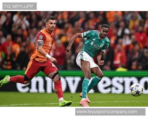 伊萨克与努涅斯在利物浦前9场比赛的精彩表现分析