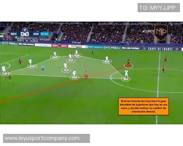 文班亚马半场表现起伏6分2板2帽5助攻却伴随4次失误