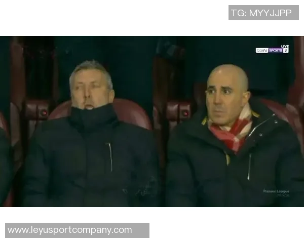 曼联冬窗可能引援但重磅交易将推迟至明年夏季窗口