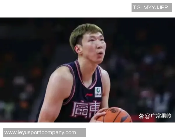 周琦关键时刻失误成败笔全场仅获8分12板2助助攻表现令人失望